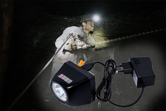 7000ルクス 充電式鉱山用ヘッドランプ、防弾PCハウジングと充電器付き